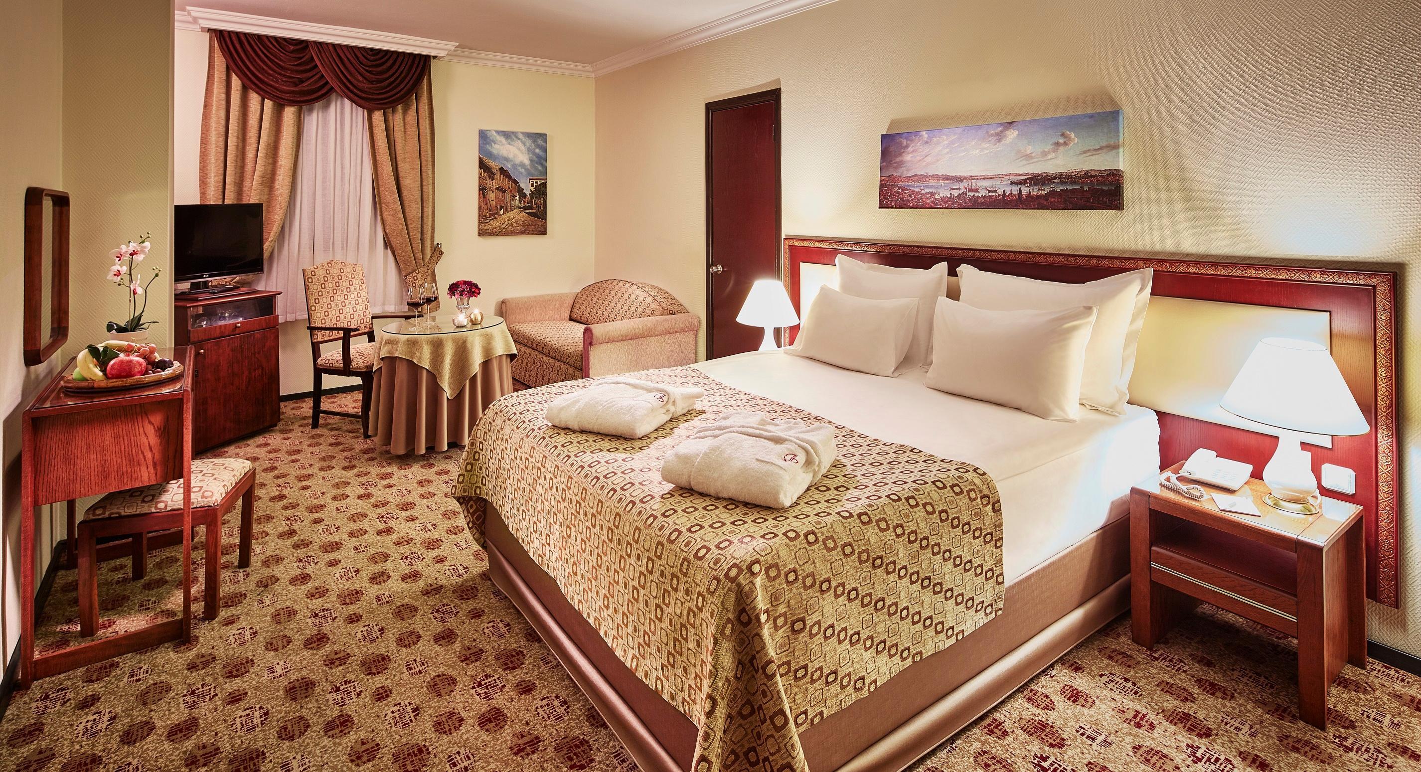Guenes Hotel Merter イスタンブール エクステリア 写真